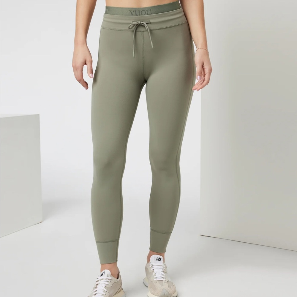 NWT Vuori Elevate Daily Leggings Pistachio XS